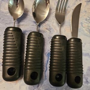 Weighted Dinnerware Set